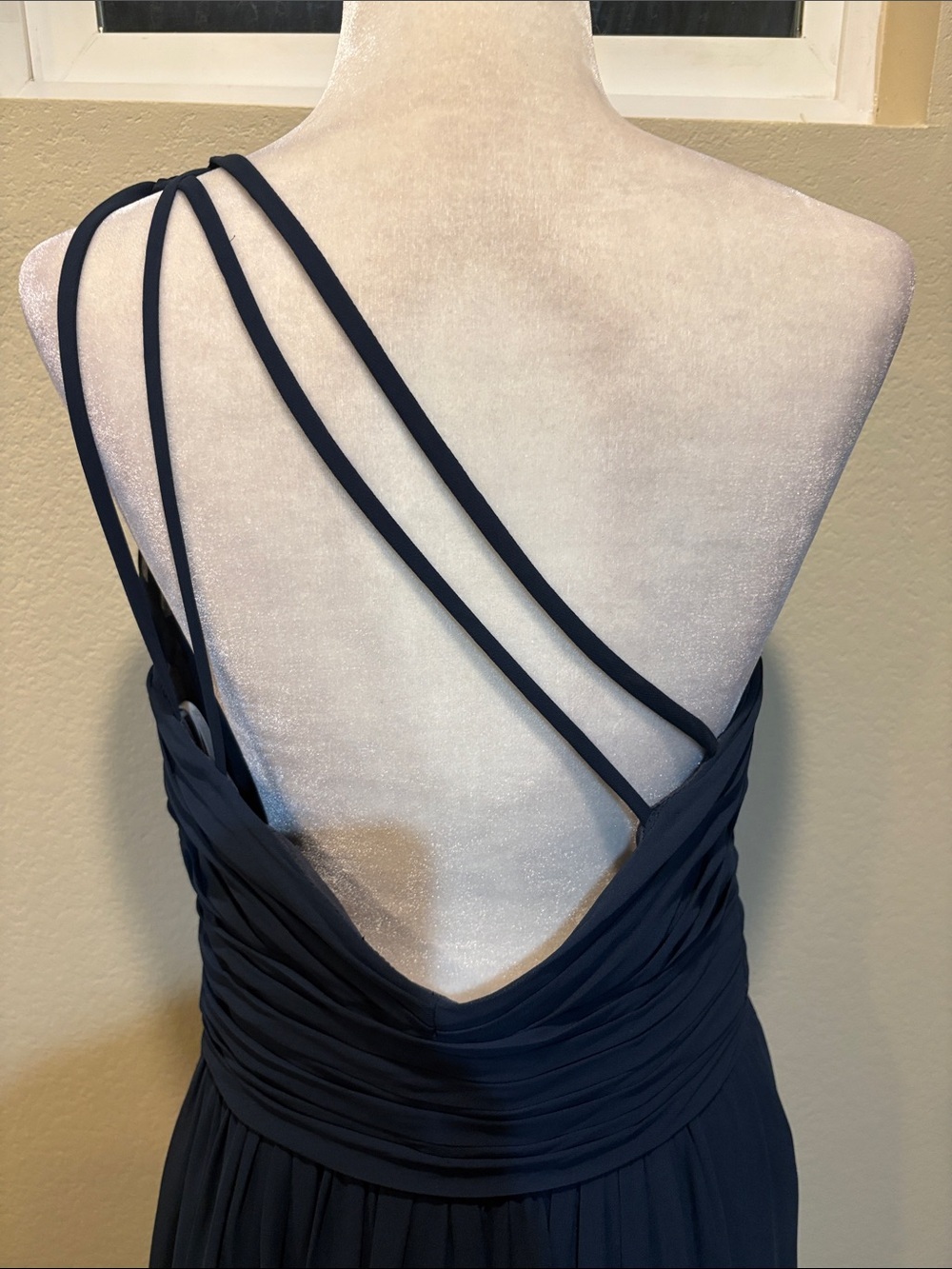Camille La Vie One-Shoulder Navy Blue Chiffon Gown-Size 10 - Picture 9 of 16